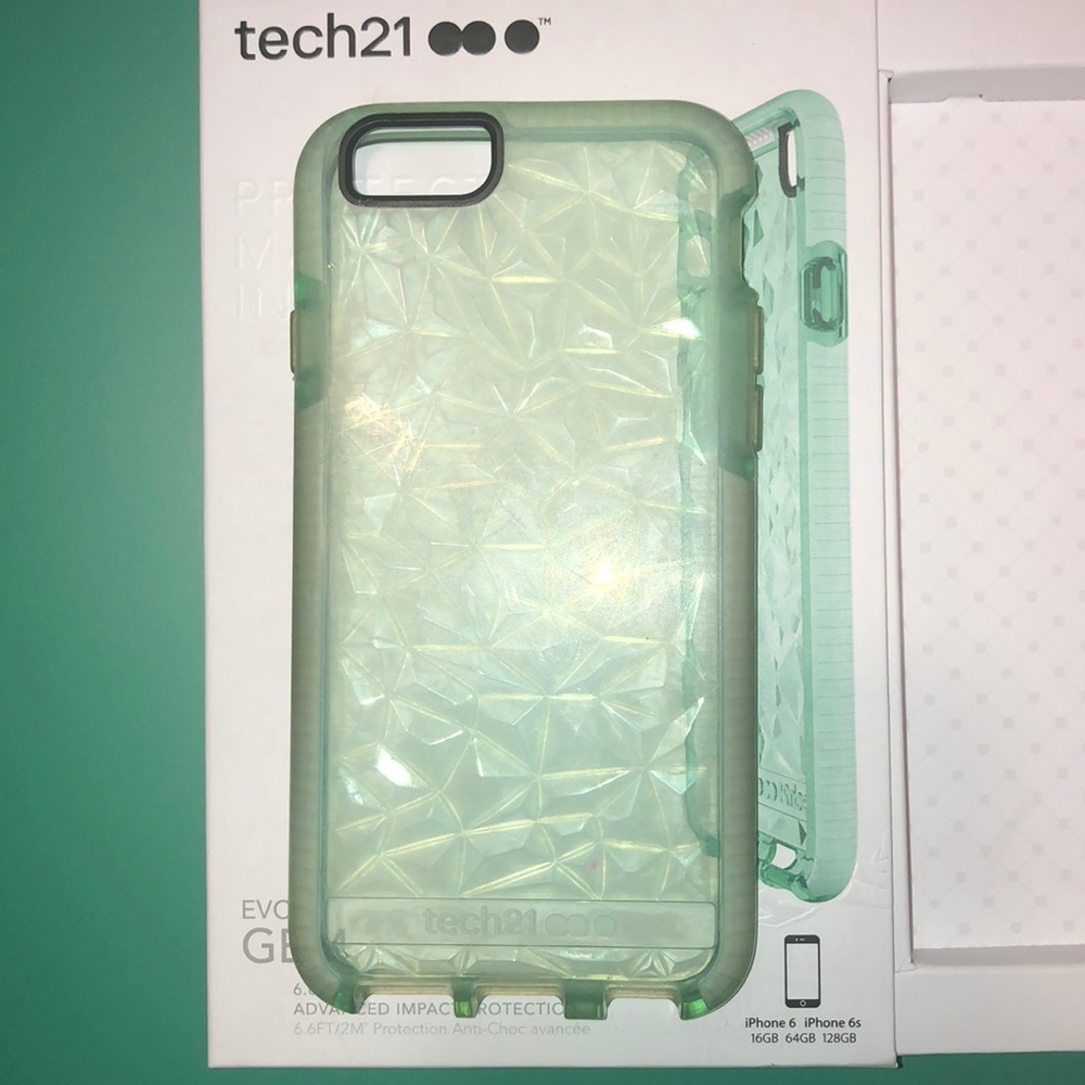 Phone case - Picture 3 of 6